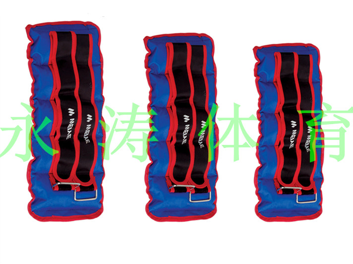 Sand red leggings sandbag running 5kg loading equipment tied to the wrist