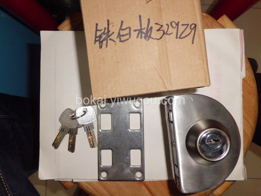 Glass door lock door locks