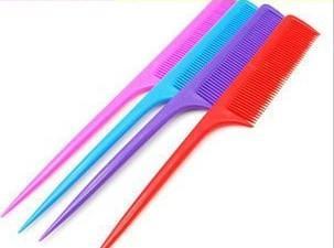 hair stylist recommended to use professional pointed tail comb to comb hair