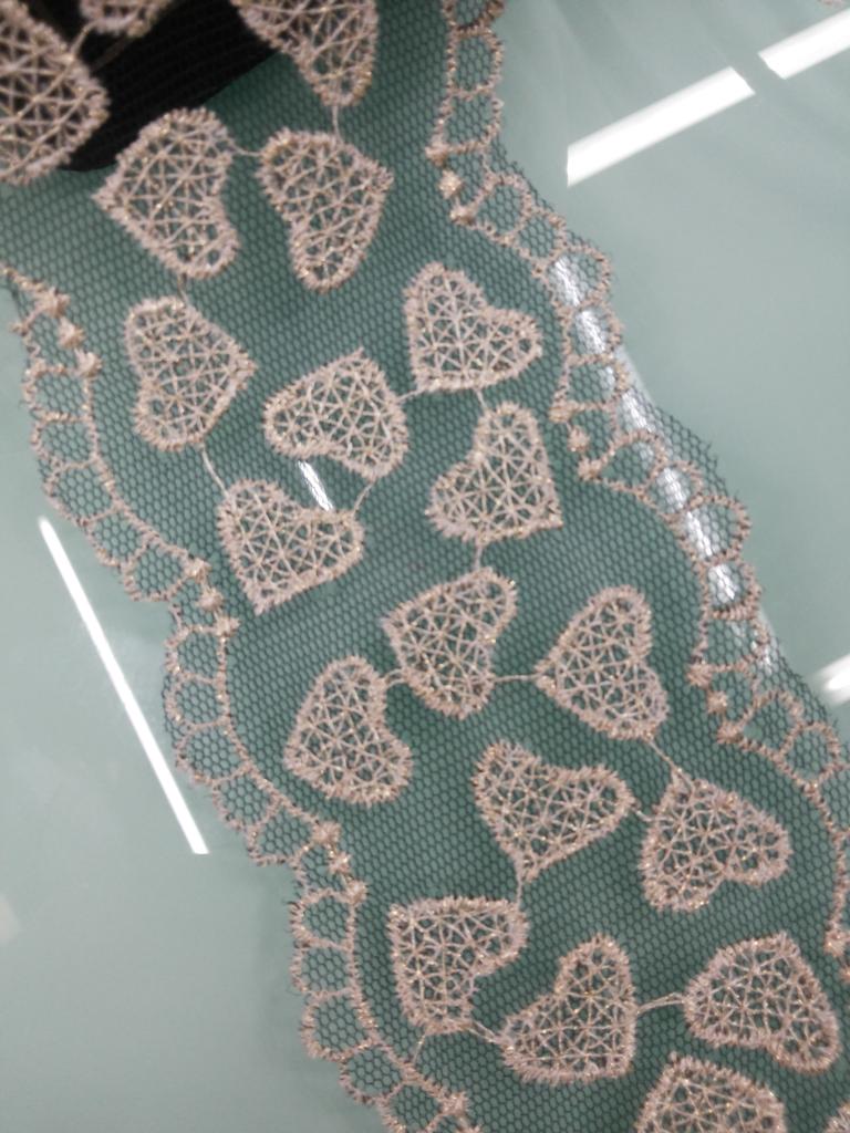 Compound heart of lace
