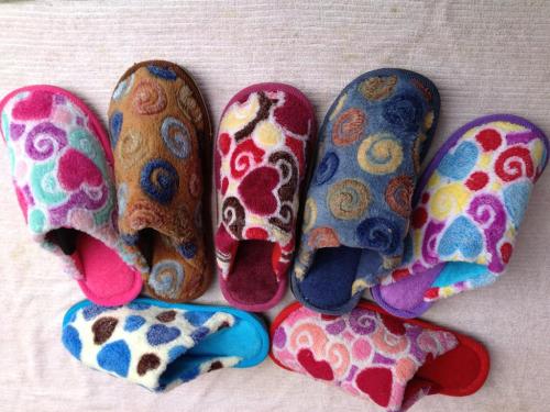 Spot Cotton Slippers Men‘s and Women‘s Home Slippers