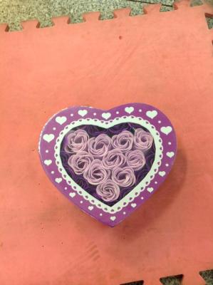 26 soap flower heart-shaped printed gift boxes