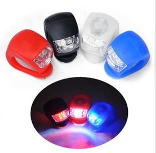 The frog lamp lights lights bicycle headlights taillights color shell electronic frog lamp