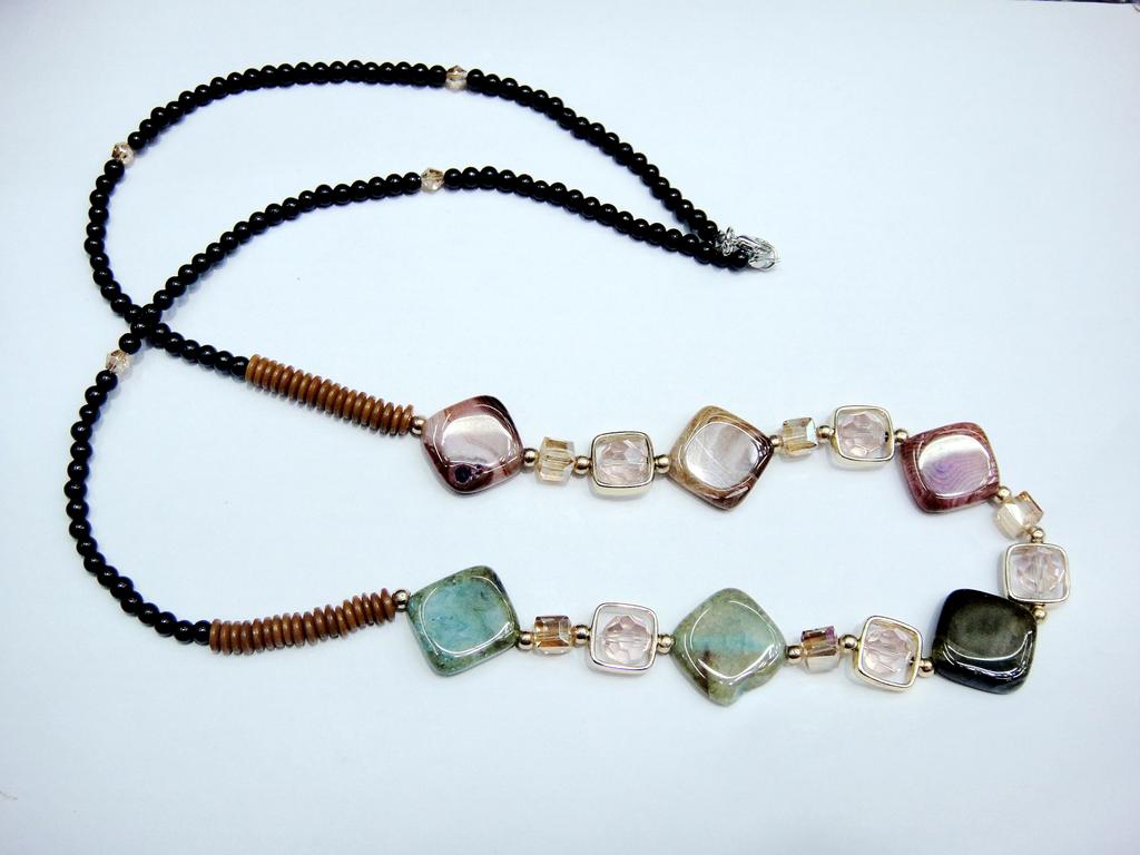 Brazil agate Crystal ladies necklace classic Joker dress necklace