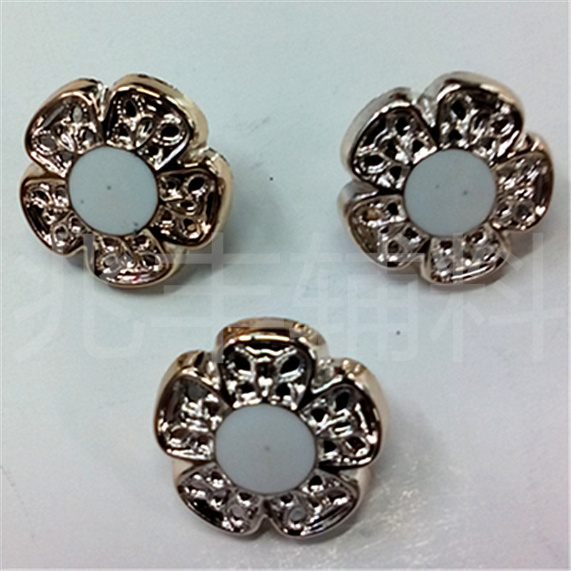 Plastic flower design UV plating color paint coat buttoned s...