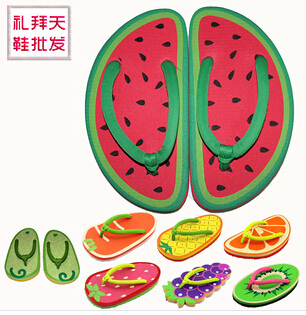 new fashion internet celebrity same type flip flops women‘s cartoon slippers summer slippers fruit slippers wholesale