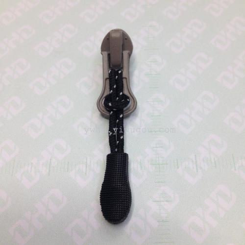 pvc outdoor injection plastic drop plastic bags clothing rope pull piece pull tail zipper head