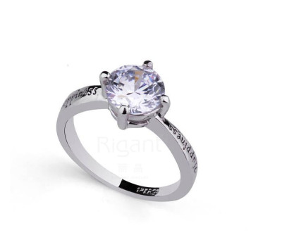 ITALINA four diamond jewelry Regent claw retro 18K simple ring Nvjie.