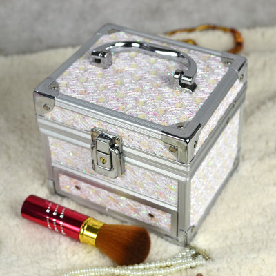 Guan Yu manufacturers selling Korean mobile multilayer mirrors to automatic drawer jewelry box ring necklace storage box