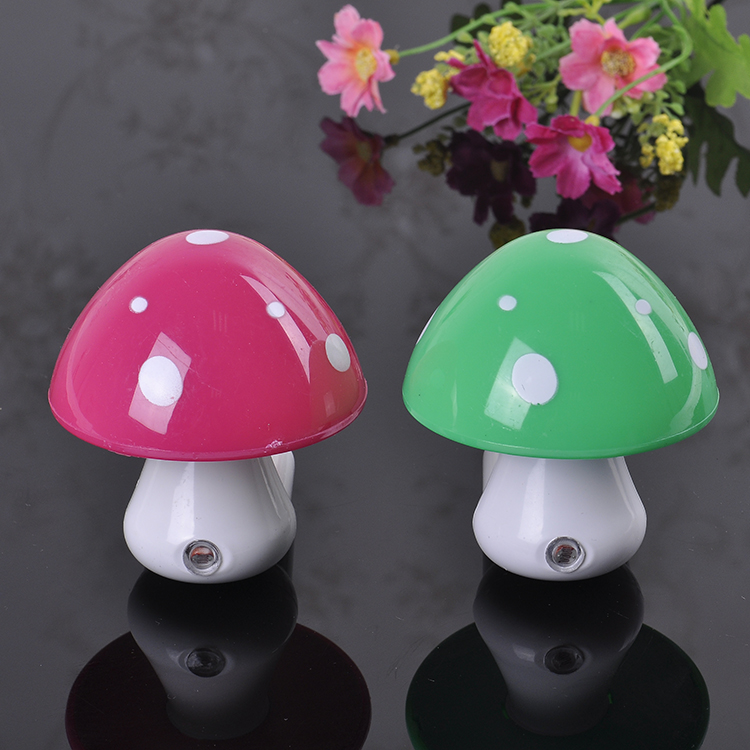 Direct marketing creative LED little night lamp light control induction energy smart socket lamp bed