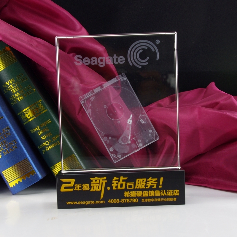 新款水晶授权奖牌    K9工艺奖杯