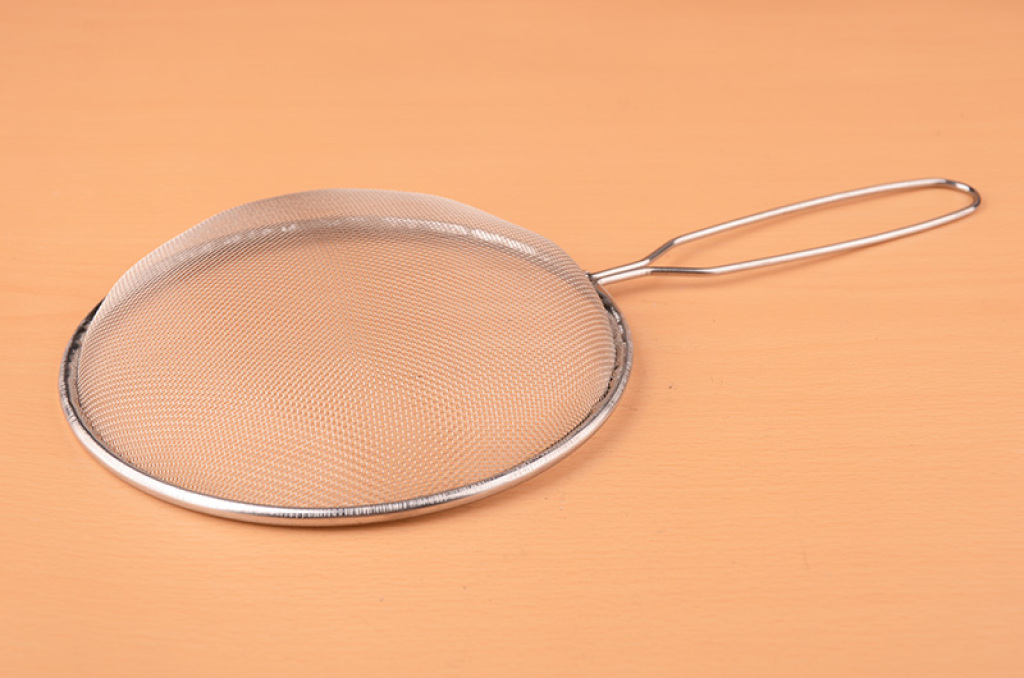 不锈钢火锅漏勺 分油漏勺 14公分油漏