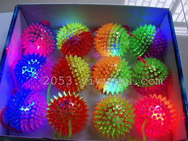 Factory direct glow toy children toy stall selling 7.5 post BB called bi-color massage ball