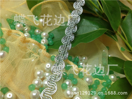 factory direct sales small curved lace middle curved lace， gold and silver silk lace， wrapping thread lace