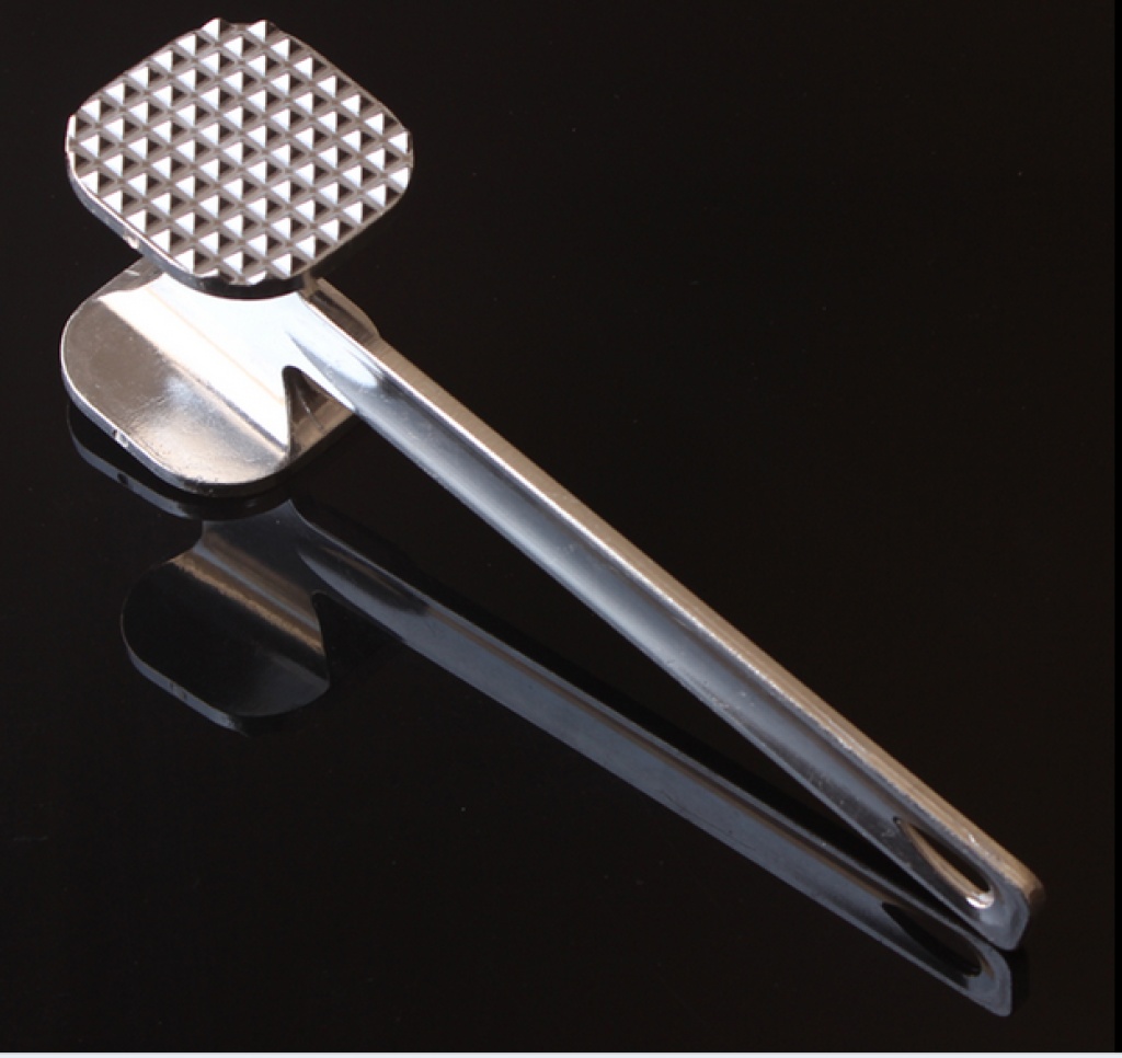 knock loose meat steak meat hammer hammer hammer hammering meat