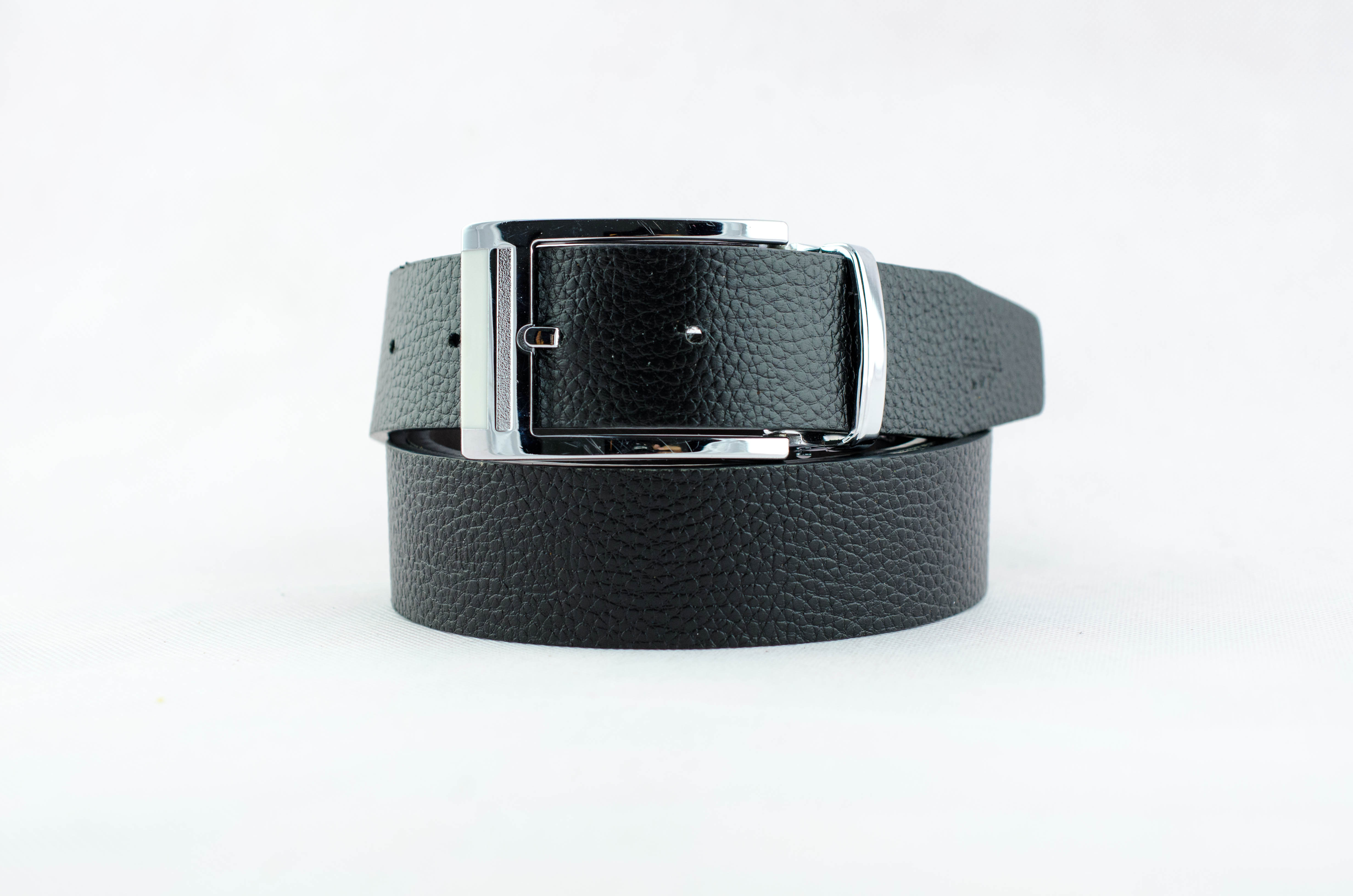 男士皮带头层牛皮青年皮带针扣裤带男腰带男真皮中年皮带男真皮