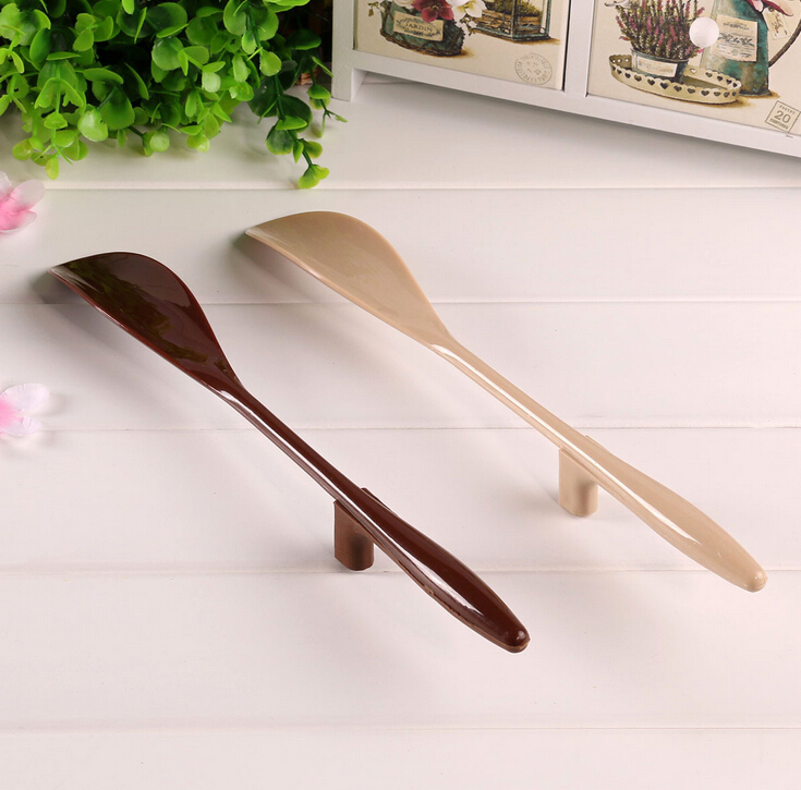 Xie Bazi plastic shoehorn shoes shoes lazy pumping shoes slip Home Furnishing must send to the old w