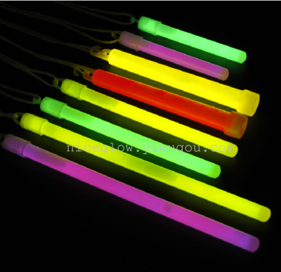 The fluorescent rod 6 inch 10*150mm pendant necklace bar glowstick