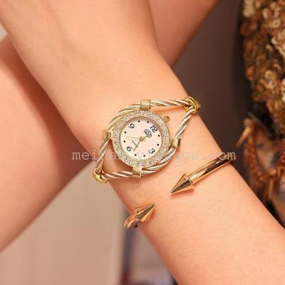 Korean fashion luxury diamond bracelet watch Korean retro temperament Ladies Watch Bracelet Watch