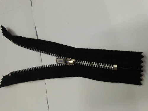 No. 3 Metal Zipper