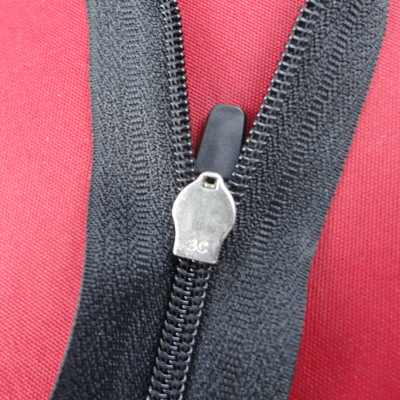 Manufacturer direct sale 3# nylon reverse wear closed zipper spring DIY accessories.