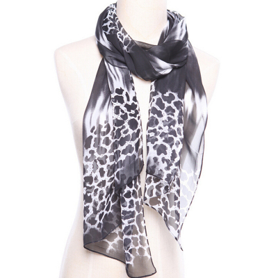 Summer sun leopard print silk scarves long gauze participants in the spring and autumn large ladies beach towel.