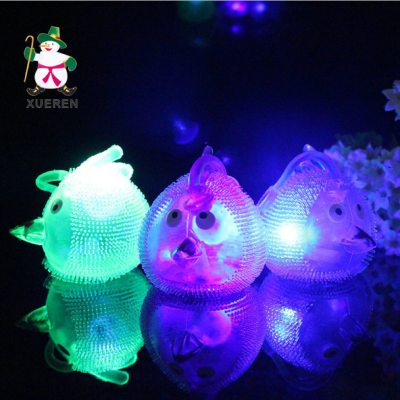 The stall selling children's toys creative cute animal cartoon light massage ball ball of light special offer wholesale.