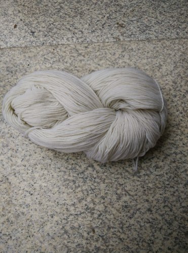 Factory Direct Sales Acrylic Cashmere Polyester Cashmere Polyester 2 Strand Fine Yarn 4 Strand Coarse Yarn Wholesale