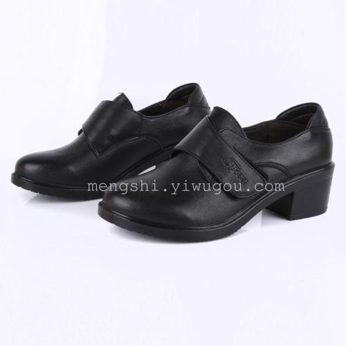 Women‘s Pointed-Toe Fashion Velcro Fastener Leather Shoes