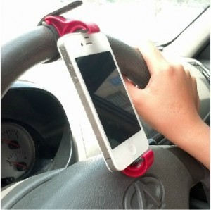 The steering wheel support bracket lazy vehicle navigation mobile phone mobile phone holder