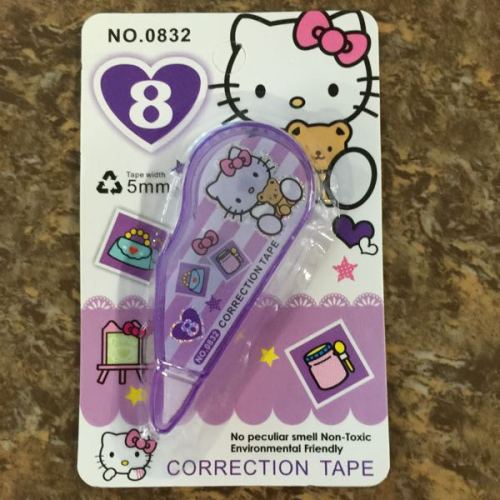 the small correction tape of our company‘s new correction tape is so cute， new and old customers come to close