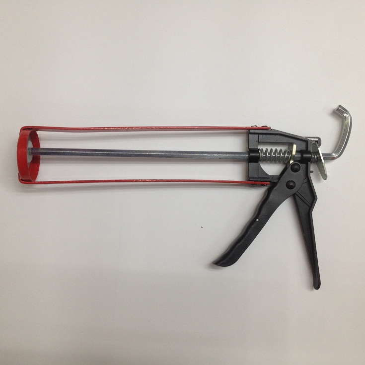 飞豹工具位于义乌国际商贸城二区25门2楼1街13711,主营:钳子,扳手