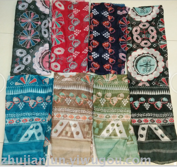 2017 new geometric border big Flower fashion Bali Yarn scarf