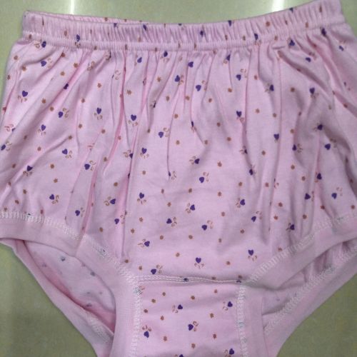 women‘s cotton thickened mother underwear triangle shorts underpants