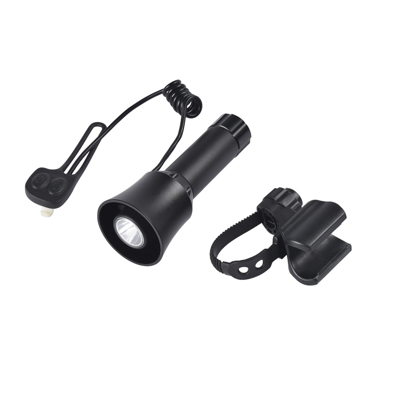 Outdoor long-range bicycle light portable mini-cycling products manufacturers direct bicycle front h