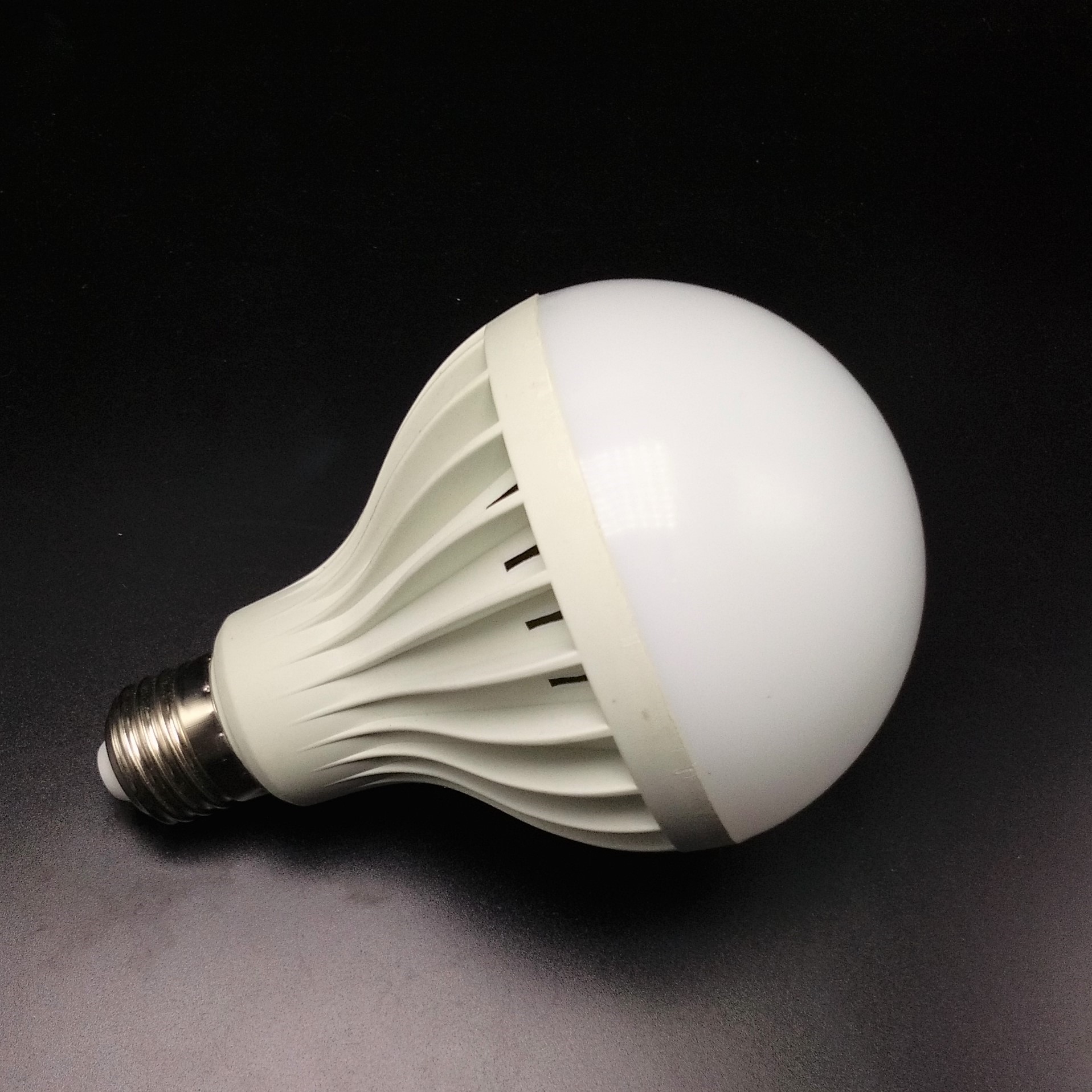 条纹款led球泡灯_义乌市潮海电器_义乌购