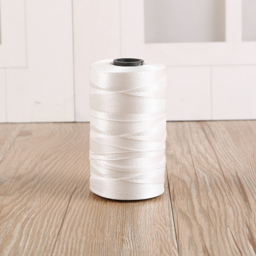 Pure White High-Strength Polyester Sewing Thread Clothing Production Thread High-Strength Non-Elastic