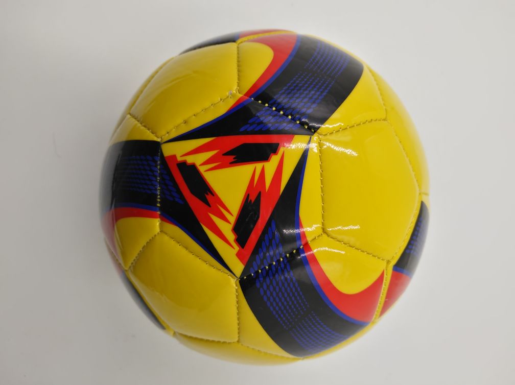 2号机缝发泡足球橡胶胆4~5色