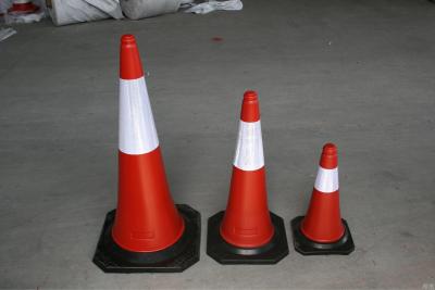 PE road cone barrier plastic cone roadblock.