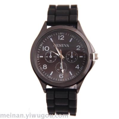Classic simple Geneva silicone watch students table