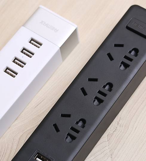 明系列 中规三插四u插座 (商务版)_ remax赵杰电子_ 义乌国际商贸城二