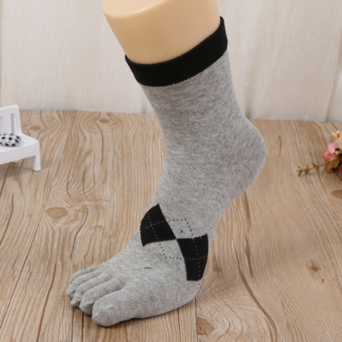 hyatt rabbit cotton toe socks men‘s middle tube toe socks