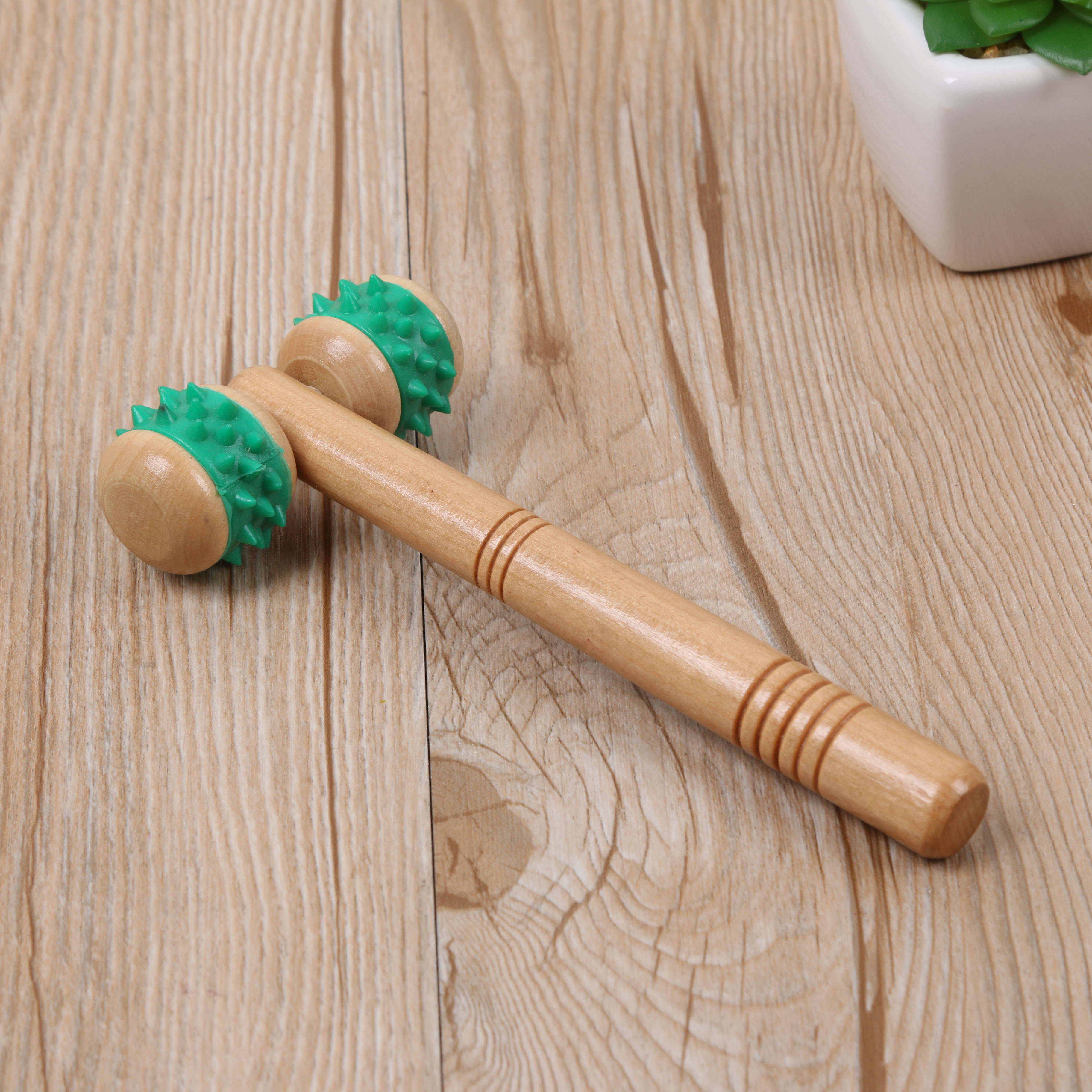 纯手工香木鼻梁按摩器 挺鼻线条 滚轮美鼻按摩器 鼻轮木质