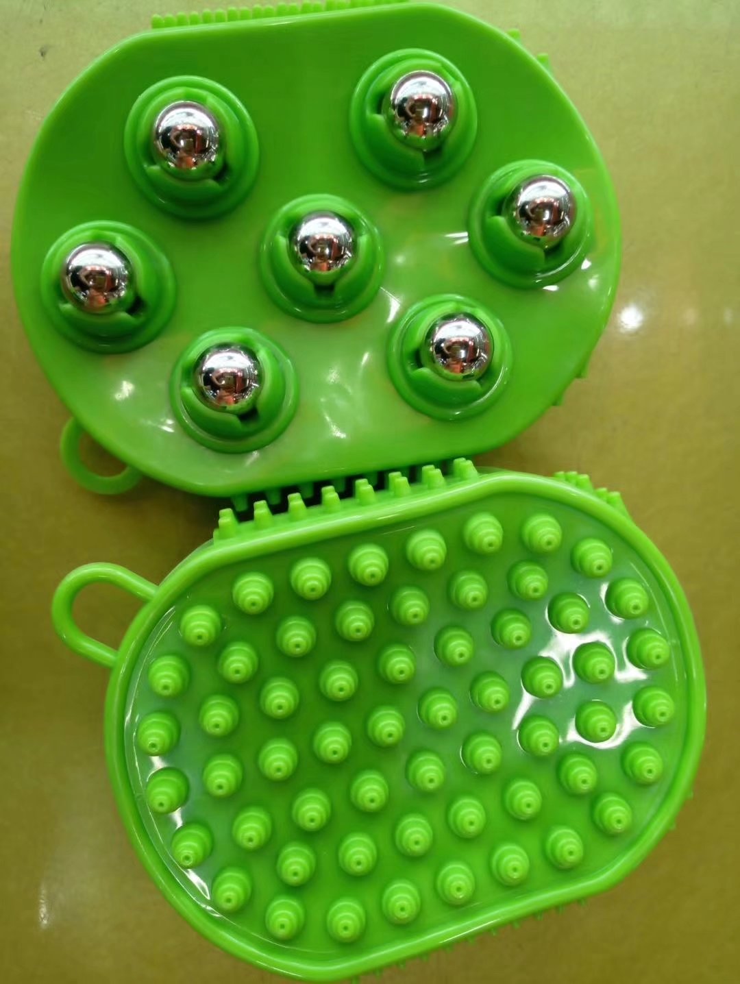 超好质量 钢珠按摩器 经络刷 沐浴美体按摩器