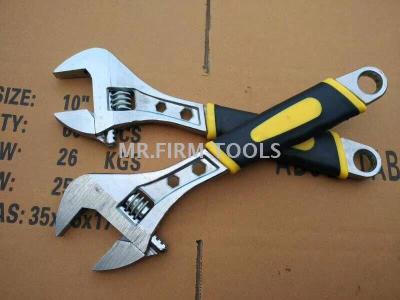 Manufacturer direct selling high carbon steel injection plastic adjustable wrench multi-function manual quick wrench.