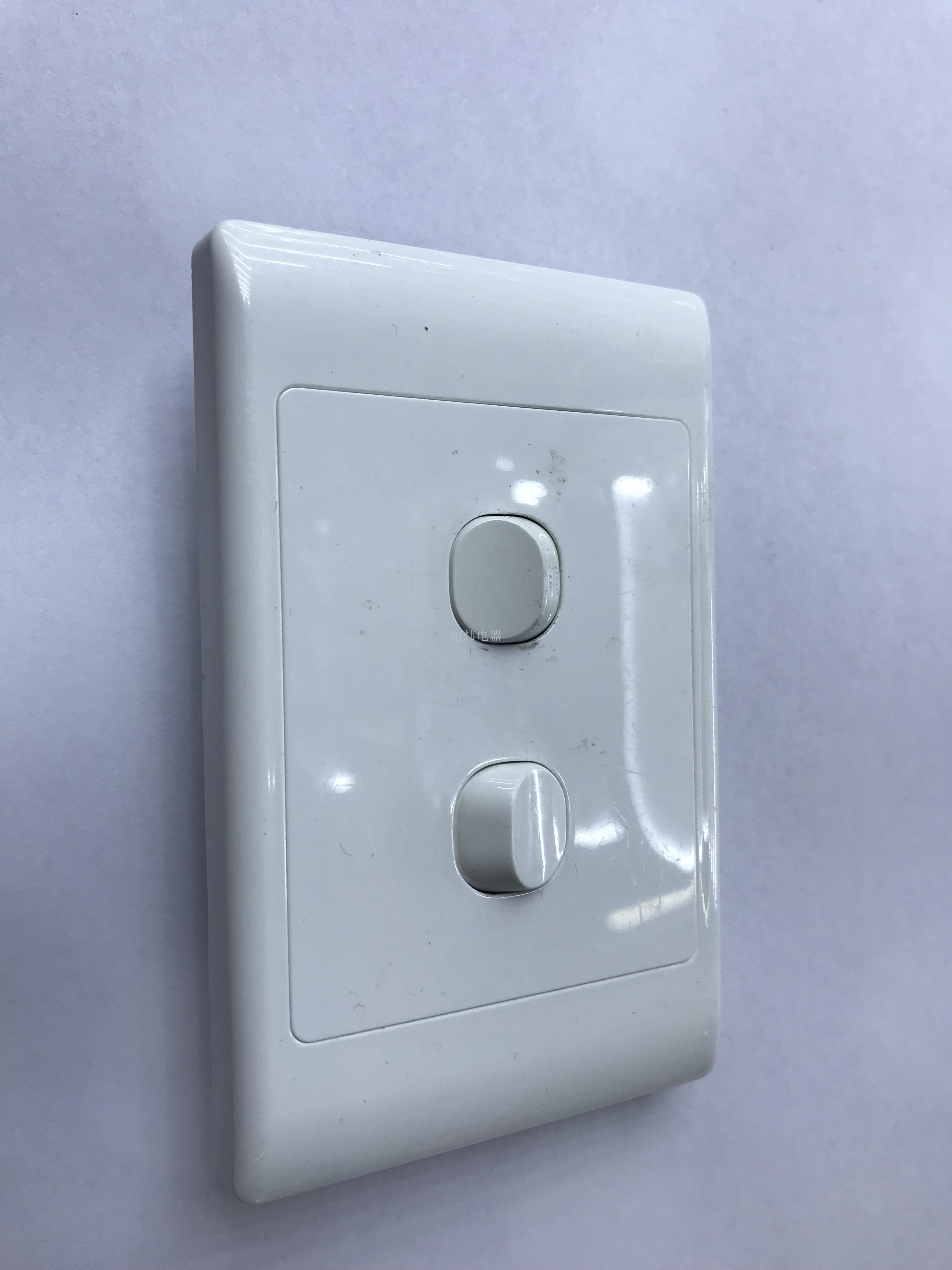 超炜电器主营插座灯头开关插头转换插墙壁开关外贸批发量大从优可根据