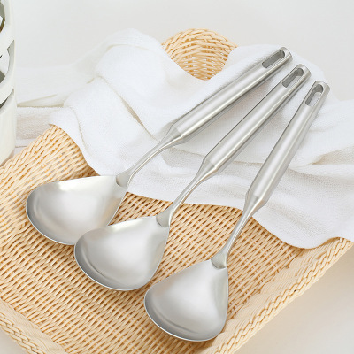 Chengfa stainless steel kitchen utensil spoon stainless steel rice spoon 304 without a magnetic spoon factory direct.