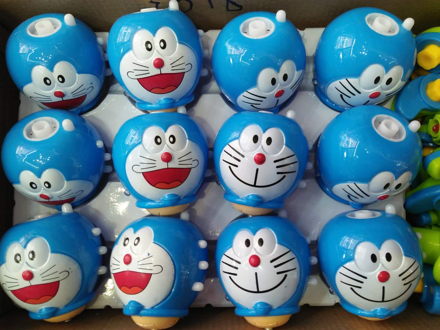 doraemon spinning top