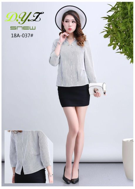 市场 泺口服装大厦 1楼 休闲女装 迪雅芝  