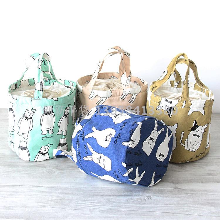 Oat and wheat three-dimensional packets round the cartoon st...